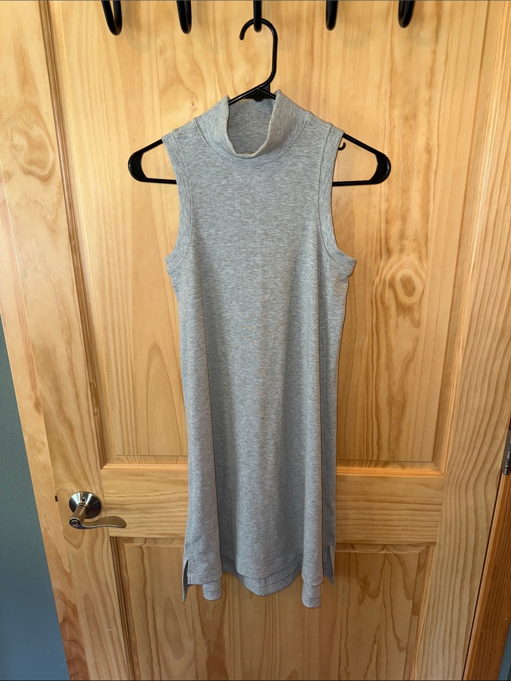 Lululemon Sleeveless Mock Neck Shift Dress - Light Gray Size Small